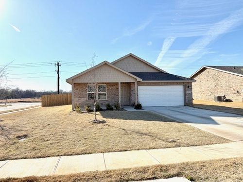 501 Jameson St, Springtown, TX, 76082-2409 | Card Image