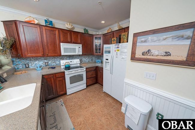 57446 Nc Highway 12, Condo with 2 bedrooms, 3 bathrooms and null parking in Hatteras NC | Image 7