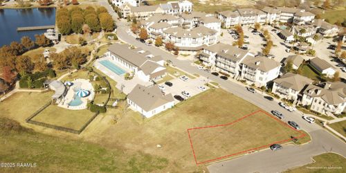 110 Oceans Blvd, Youngsville, LA, 70592-6930 | Card Image