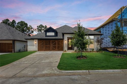 2315 Legacy Oaks Ln, Bedford, TX, 76021-2569 | Card Image