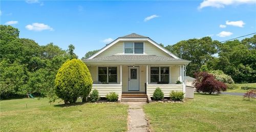 162 Church St, Bradford, RI, 02808-1609 | Card Image