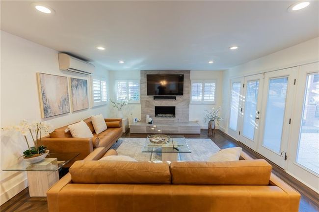 3844 Longview Dr, House other with 3 bedrooms, 3 bathrooms and 3 parking in Chamblee GA | Image 4