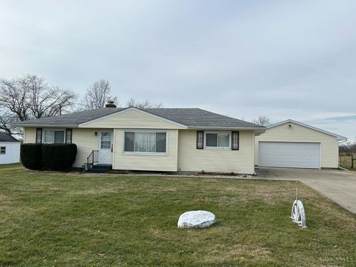 1385 Millville Oxford Rd, Hamilton, OH, 45013-8935 | Card Image