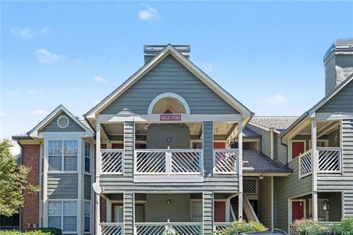 672-672 Mcgill Pl Ne, Atlanta, GA, 30312-1073 | Card Image