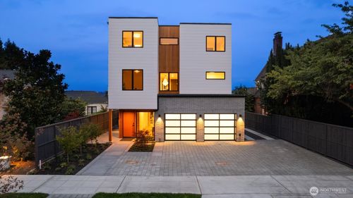 3854 Cascadia Ave S, Seattle, WA, 98118-1129 | Card Image