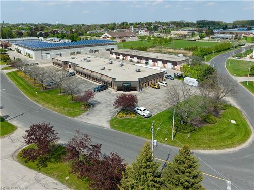 b-24 Mcintyre Pl, Kitchener, ON, N2R1H7 | Card Image