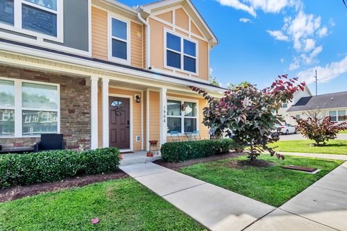 1908 Lombardia Ln, Madison, TN, 37115-3893 | Card Image