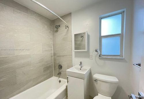 apt-17-1602 Meridian Ave, Miami Beach, FL, 33139-2863 | Card Image
