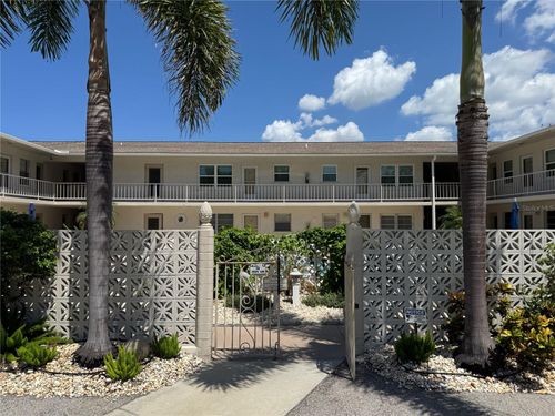 apt-105-510 Granada Ave, VENICE, FL, 34285-2209 | Card Image