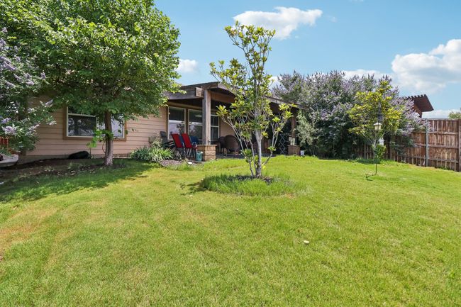 14709 Crystal Lake Dr, House other with 3 bedrooms, 2 bathrooms and null parking in Little Elm TX | Image 25