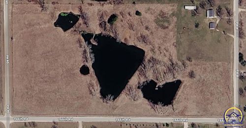 166xx S 4th St, Mayetta, KS, 66509-9253 | Card Image