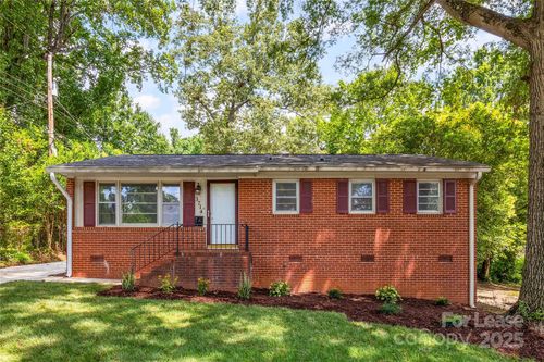 3714 Carlyle Dr, Charlotte, NC, 28208-4612 | Card Image