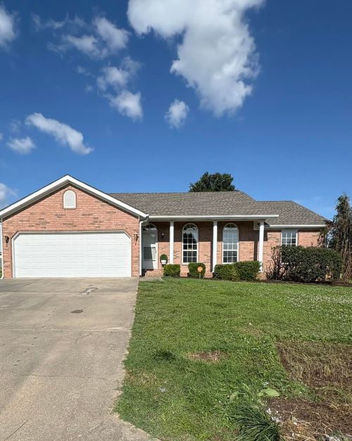 1901 N 19th St, Paragould, AR, 72450-4510 | Card Image