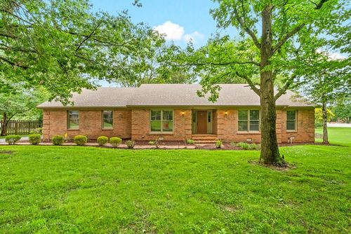 227 Crossbow Ct, Hopkinsville, KY, 42240-4888 | Card Image