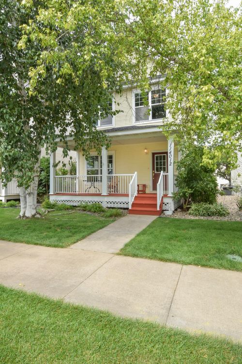 114012 Hundertmark Rd, Chaska, MN, 55318-1124 | Card Image
