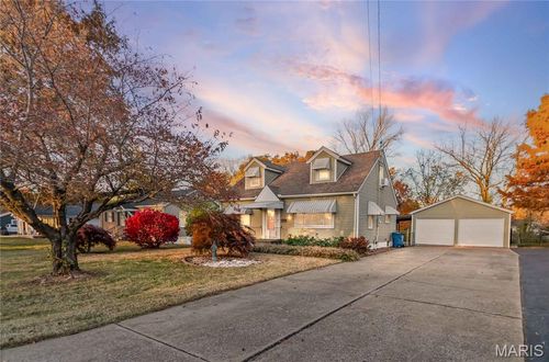 117 Elm St, Cottage Hills, IL, 62018-1208 | Card Image