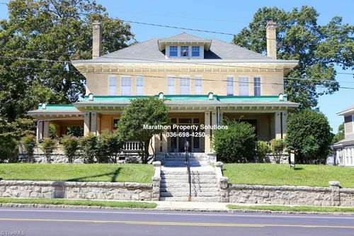 c-817 N Elm St, Greensboro, NC, 27401-1549 | Card Image