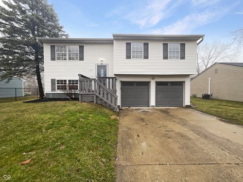 7739 Inverness Dr, Indianapolis, IN, 46237-9684 | Card Image