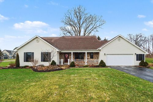 11 Santalina Trl, Battle Creek, MI, 49014-8374 | Card Image