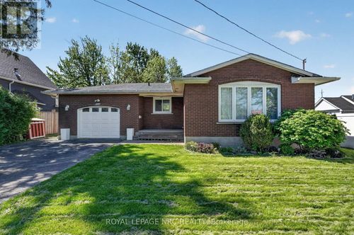 268 Henrietta Street, Fort Erie (Central), ON, L2A2K7 | Card Image