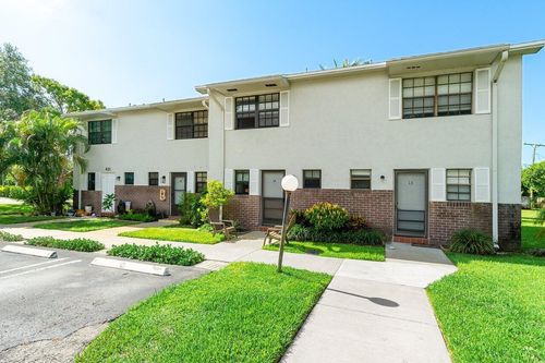 apt-15-421 N Cypress Dr, Tequesta, FL, 33469-3704 | Card Image