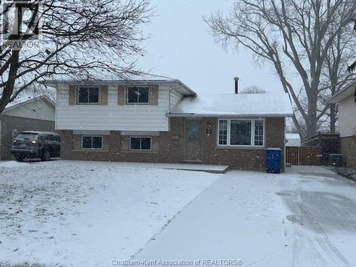 52 Whippoorwill Cres, Chatham, ON, N7L4A3 | Card Image