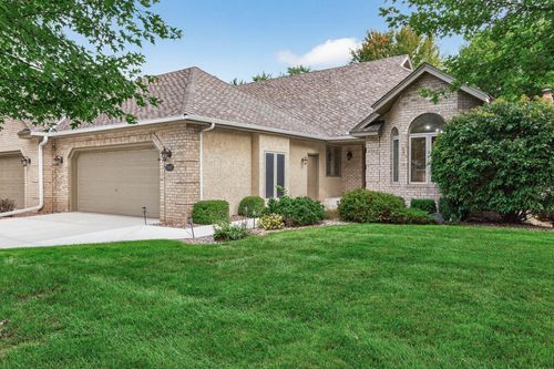 10417 Fawns Way, Eden Prairie, MN, 55347-5117 | Card Image