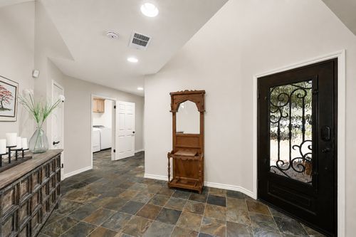 122 Acapulco Dr, Lakeway, TX, 78734-3454 | Card Image