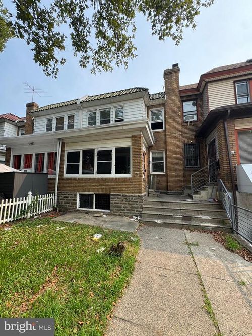 1637 E Cheltenham Ave, PHILADELPHIA, PA, 19124-1223 | Card Image