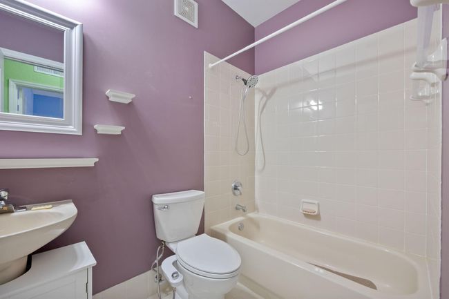 141 - 2122 Shoma Dr, Condo with 3 bedrooms, 3 bathrooms and null parking in Royal Palm Beach FL | Image 19