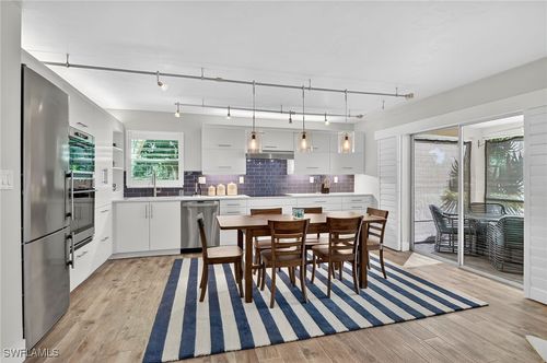 apt-23-1549 Sandpiper St, NAPLES, FL, 34102-1594 | Card Image