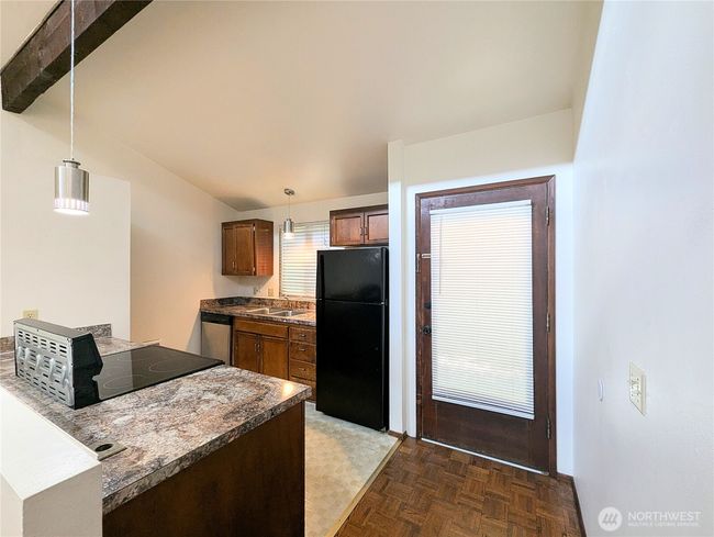 APT-3 - 233 Dorn Ave, House other with 2 bedrooms, 1 bathrooms and null parking in Everett WA | Image 4