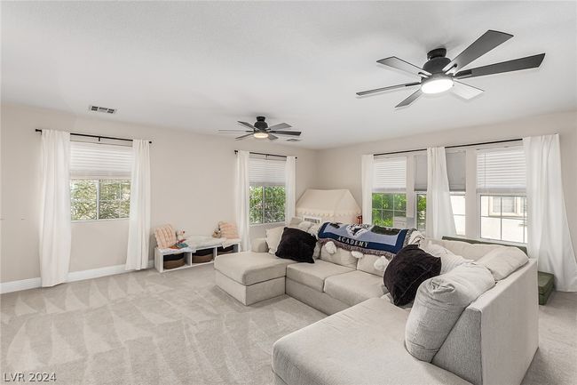 7805 Falling Pines Pl, House other with 4 bedrooms, 3 bathrooms and null parking in Las Vegas NV | Image 27