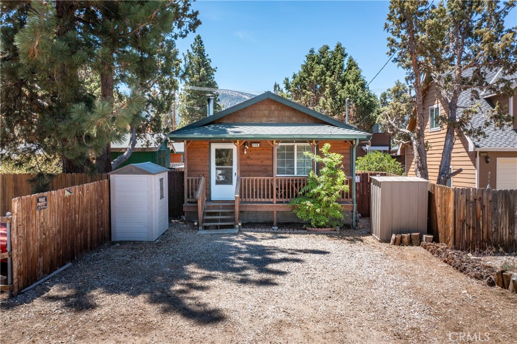 Residential in Big Bear City 5
