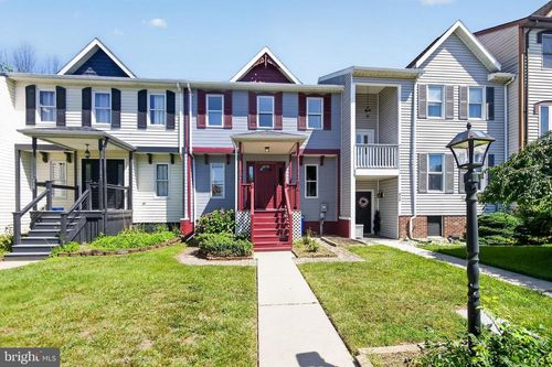 636 Knightsbridge Dr, HAGERSTOWN, MD, 21740-7480 | Card Image