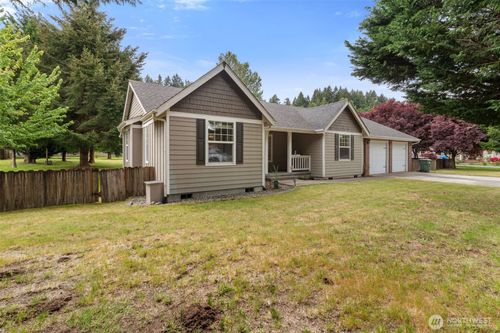 9519 185th Ave Sw, Rochester, WA, 98579-8671 | Card Image