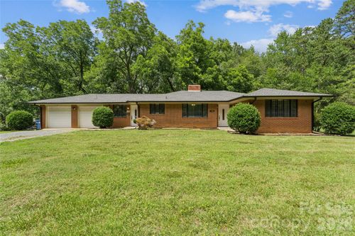 116 Maye St, Wingate, NC, 28174-6729 | Card Image