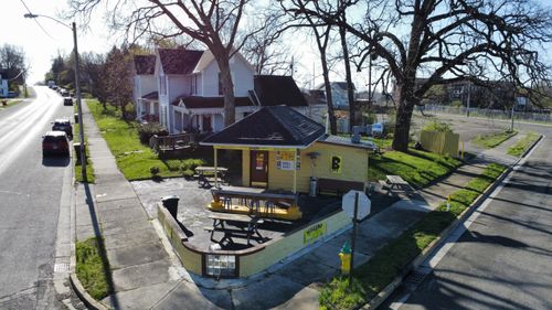 1305 Lexington Ave, Springfield, OH, 45505-2219 | Card Image