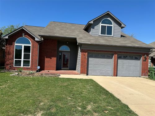 2036 Frontier Trl, Lewisville, TX, 75067-7442 | Card Image