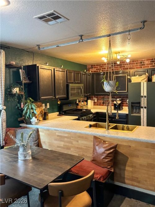 10403 Fancy Fern St, Las Vegas, NV, 89183-5220 | Card Image