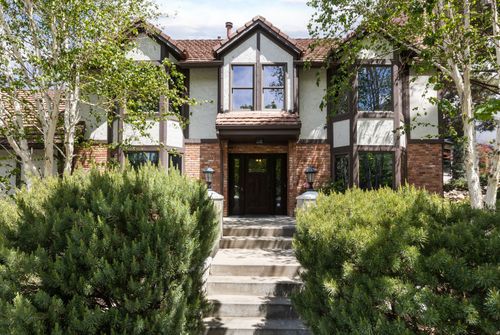 4049 Prospector Dr, Cottonwood Heights, UT, 84121-4618 | Card Image