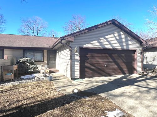 106-106 Spring Cir, Urbana, IL, 61802-7568 | Card Image