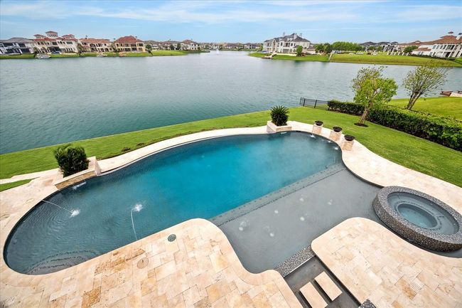 18 Miramar Heights Cir, House other with 6 bedrooms, 8 bathrooms and null parking in Sugar Land TX | Image 33