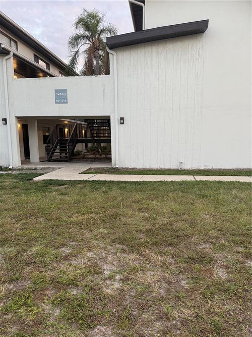 apt-j102-1264 E 113th Ave, TAMPA, FL, 33612-5954 | Card Image