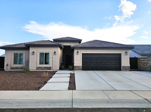 10223 E 36th Pl, Yuma, AZ, 85365-7224 | Card Image