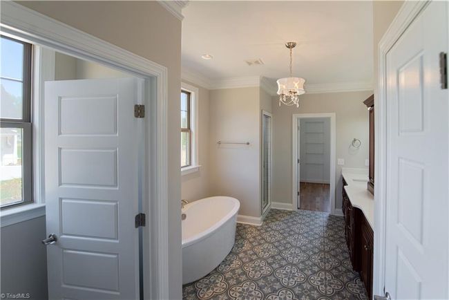 Photo similar to home being built. | Image 32