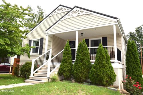 1008 Poplar Ave, Hollidaysburg, PA, 16648-1128 | Card Image
