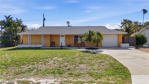 27605 Playa Del Rey Ln, BONITA SPRINGS, FL, 34135-3555 | Card Image