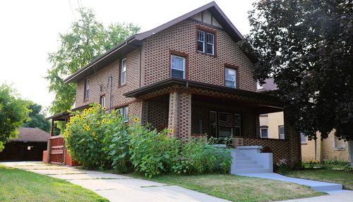 812 S Locust Ave, Freeport, IL, 61032-5404 | Card Image