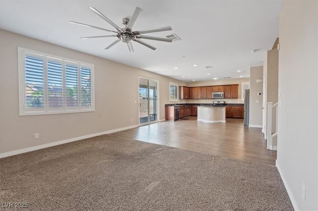 1121 Copper Grass St, House other with 4 bedrooms, 3 bathrooms and null parking in Henderson NV | Image 16
